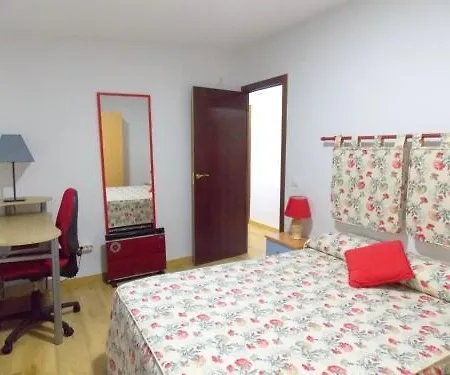 Апартаменты Capuchinas Пласенсия